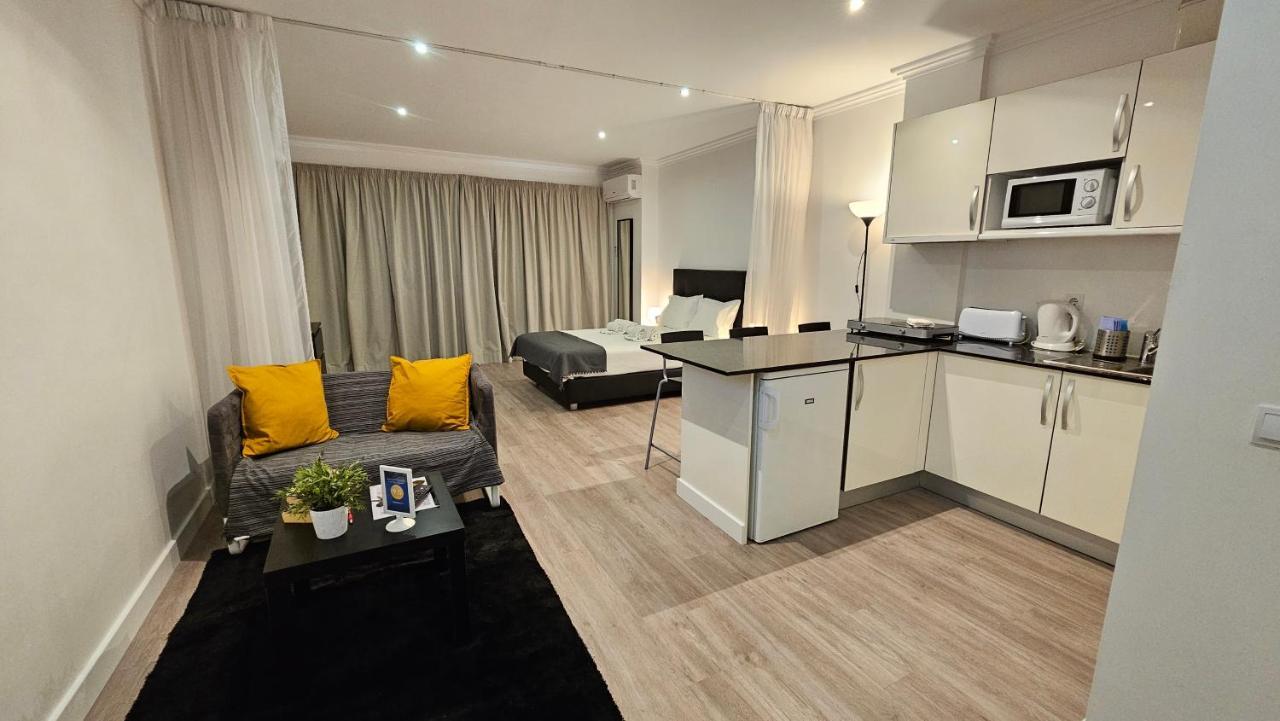 Original Studio Downtown Albufeira Luaran gambar