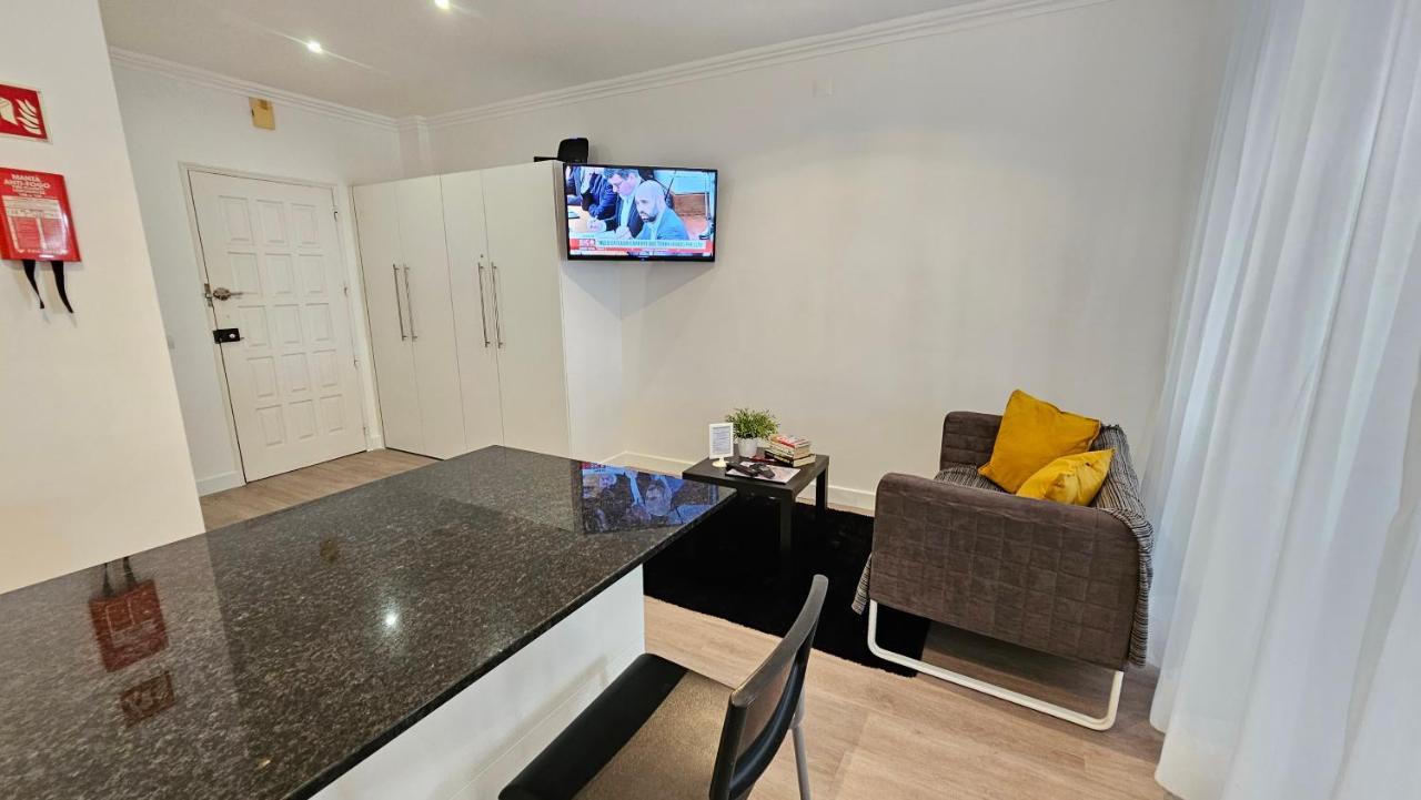 Original Studio Downtown Albufeira Luaran gambar