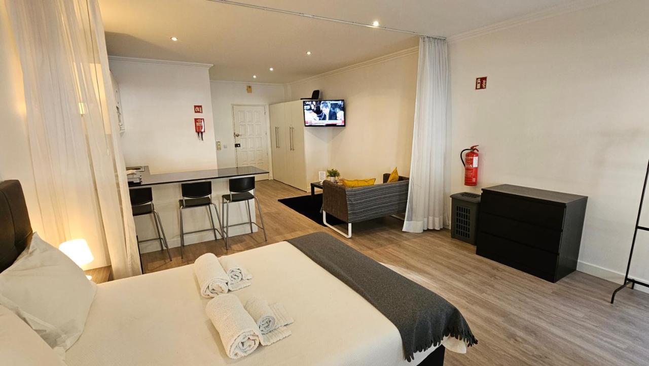 Original Studio Downtown Albufeira Luaran gambar